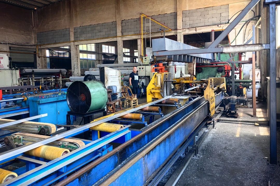 汽車空調(diào)|鋁材|鋁業(yè)型材|零部件